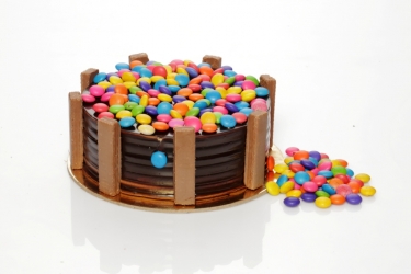 Chocolate Gems Cake 500g